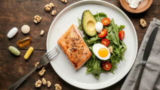 Питание при СПКЯ: как правильно питаться, чтобы уменьшить симптомы и нормализовать гормоны
