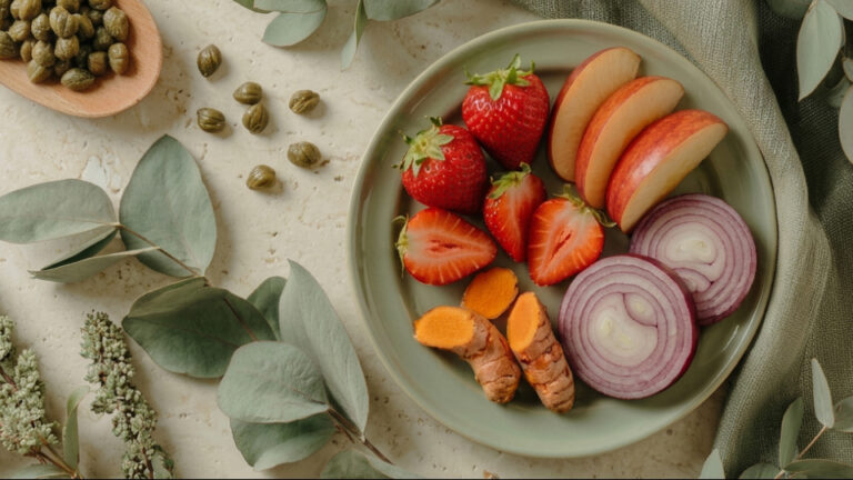 Природные сенолитики: что это такое и как они помогают очистить организм