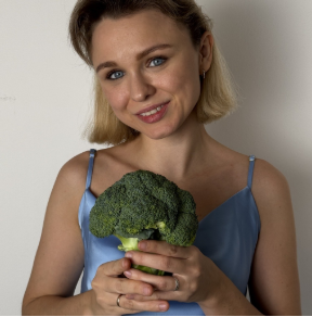 Сергунина Ника — детский нутрициолог и консультант по пищевому поведению с 6-летним опытом практики